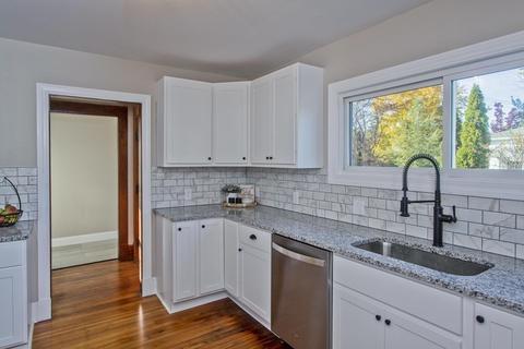 36 Devens, Springfield, MA 01151 photo 14