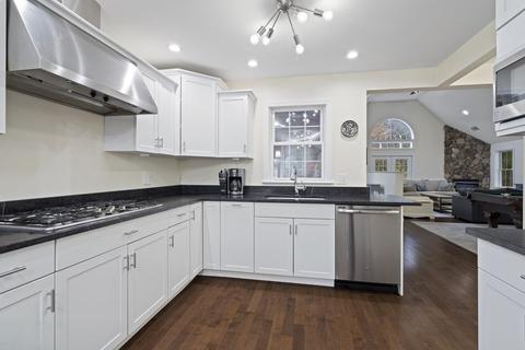 1 Leblanc Dr, Danvers, MA 01923 photo 16