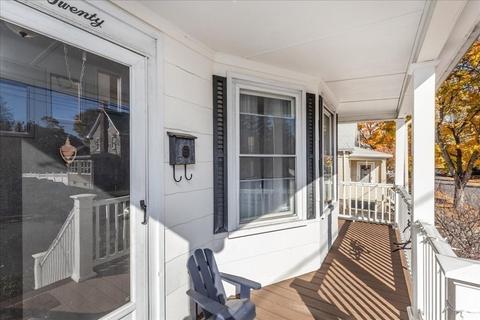 20 Trask St, Danvers, MA 01923 photo 2