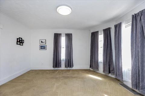 20 Trask St, Danvers, MA 01923 photo 4