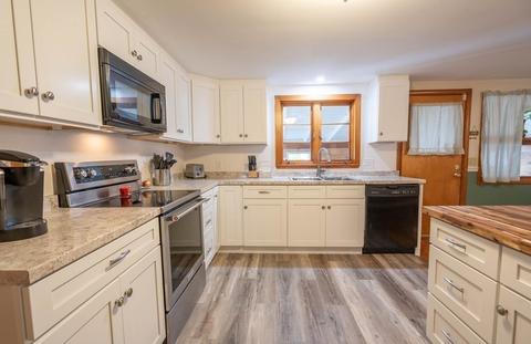 17 Normandy Ave, Webster, MA 01570 photo 8