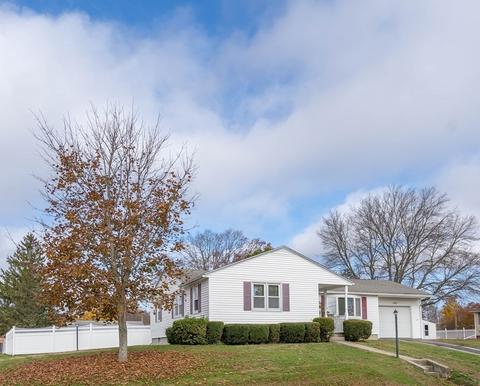 17 Normandy Ave, Webster, MA 01570 photo 2