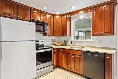 12 Daniel Rd, Wakefield, MA 01880 photo 9