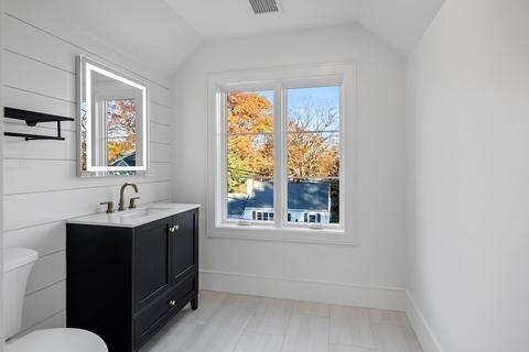 15 Barrett St, Needham, MA 02492 photo 21