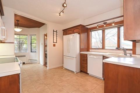 91 Clark St, Worcester, MA 01606 photo 4