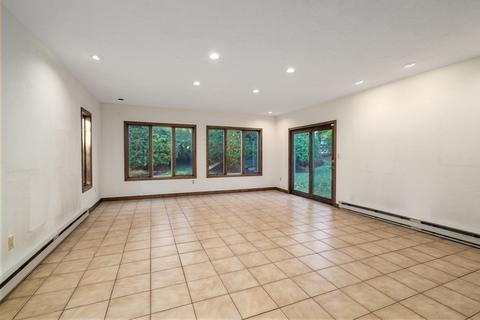 2 Hoosic Dr, Canton, MA 02021 photo 23