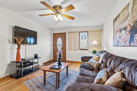 121 Central Ave, Everett, MA 02149 photo 3