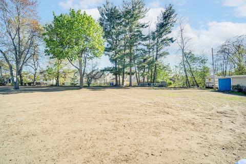 226 Allen St, Springfield, MA 01108 photo 25