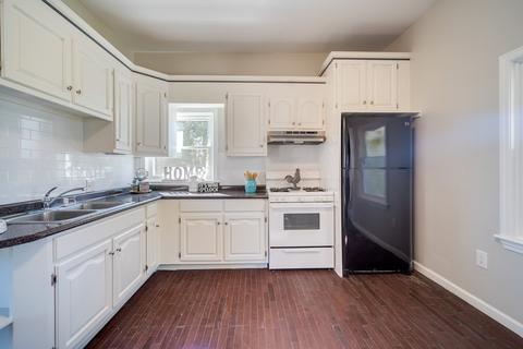 226 Allen St, Springfield, MA 01108 photo 11