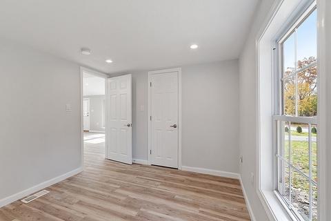 320 Temple St, Gardner, MA 01440 photo 24
