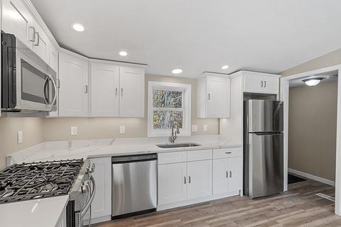 320 Temple St, Gardner, MA 01440 photo 10