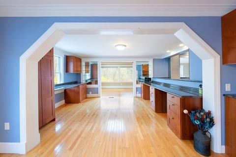 1049 Washington St, Canton, MA 02021 photo 17