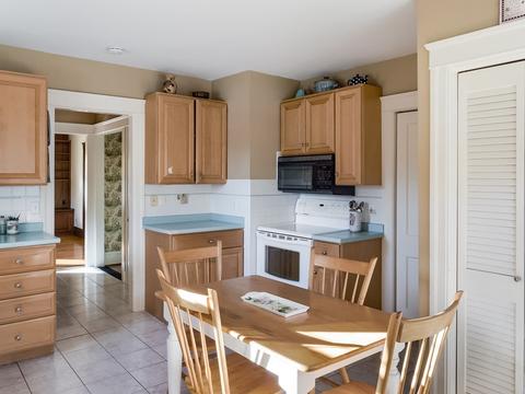 12 Willard Ave, Worcester, MA 01602 photo 16
