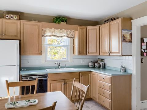 12 Willard Ave, Worcester, MA 01602 photo 14