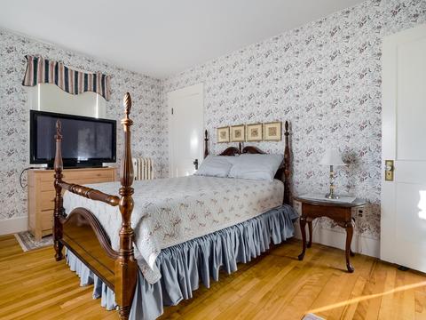 12 Willard Ave, Worcester, MA 01602 photo 21