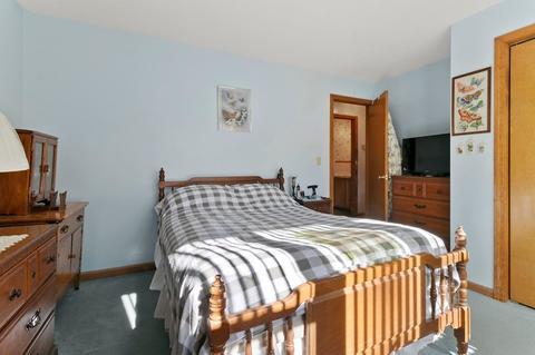 24 Putnam St, Springfield, MA 01109 photo 5