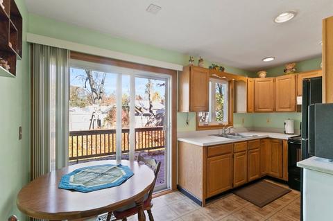24 Putnam St, Springfield, MA 01109 photo 13
