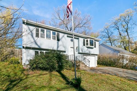 24 Putnam St, Springfield, MA 01109 photo 3