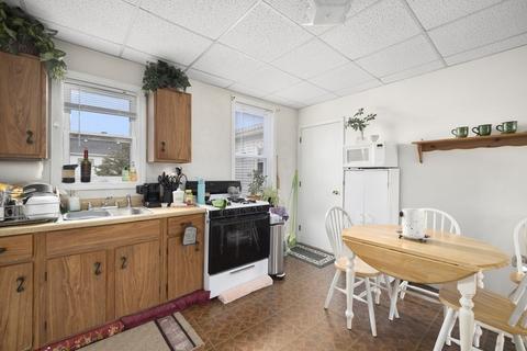 164 George St, Fall River, MA 02720 photo 25