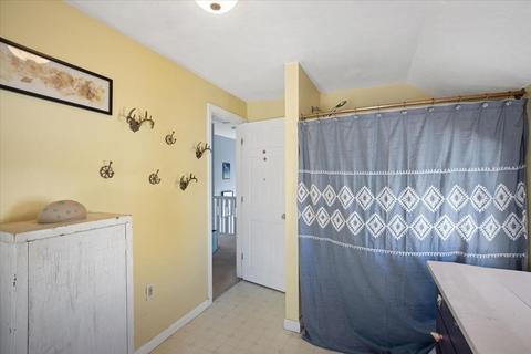 13 R St, Hull, MA 02045 photo 13