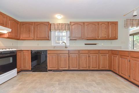 235 Simons Narrows Rd, Mashpee, MA 02649 photo 3
