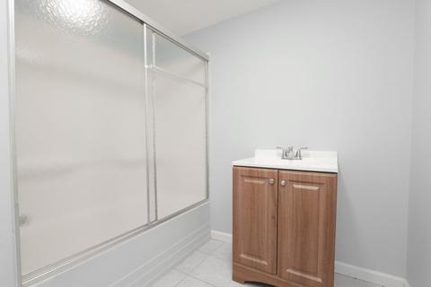 75 Rowland St, Springfield, MA 01107 photo 18