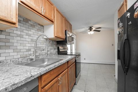 75 Rowland St, Springfield, MA 01107 photo 25