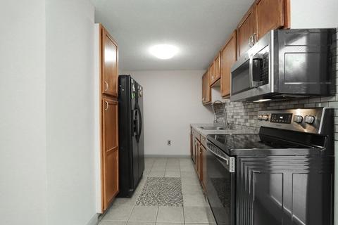 75 Rowland St, Springfield, MA 01107 photo 22