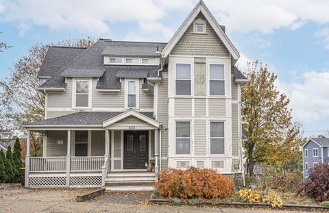 222 Belmont St, Fall River, MA 02720 photo 1