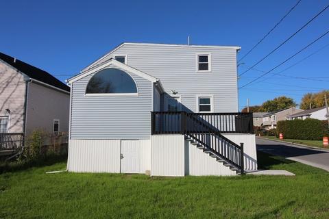 6 Aberdeen St, Fall River, MA 02721 photo 8