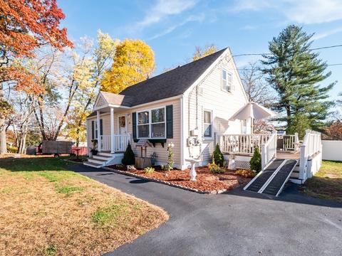 46 Nancy Ave, Dracut, MA 01826 photo 4