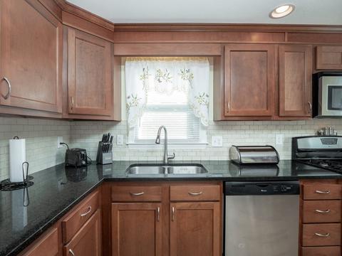 46 Nancy Ave, Dracut, MA 01826 photo 23