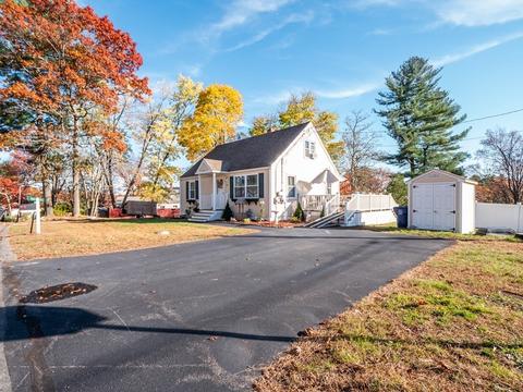 46 Nancy Ave, Dracut, MA 01826 photo 3