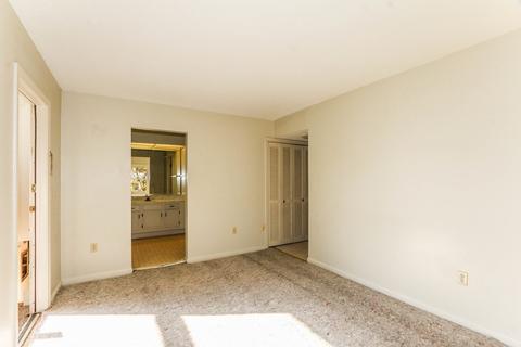 20 Jamestown Dr #C, Springfield, MA 01108 photo 25