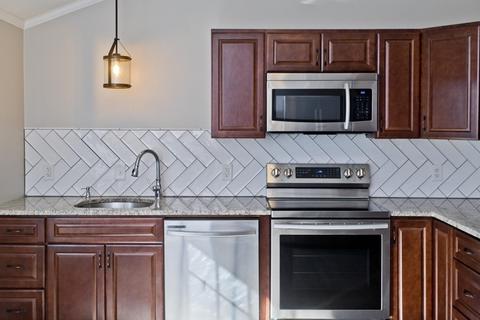 206 Corcoran Blvd, Springfield, MA 01108 photo 8