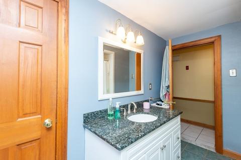 377 Maple, Danvers, MA 01923 photo 26