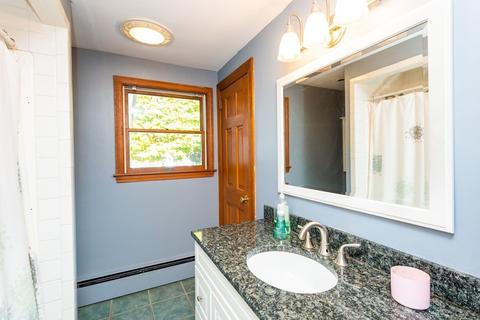 377 Maple, Danvers, MA 01923 photo 25