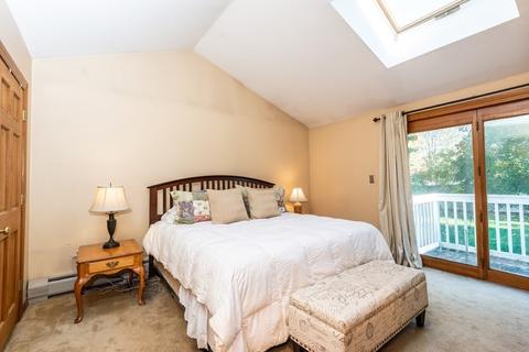 377 Maple, Danvers, MA 01923 photo 29