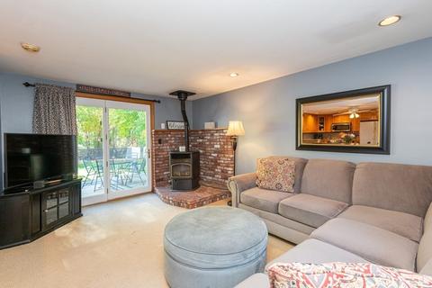 377 Maple, Danvers, MA 01923 photo 22