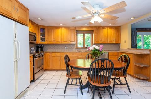 377 Maple, Danvers, MA 01923 photo 16