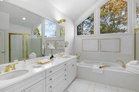 105 Willowbend Dr, Mashpee, MA 02649 photo 16