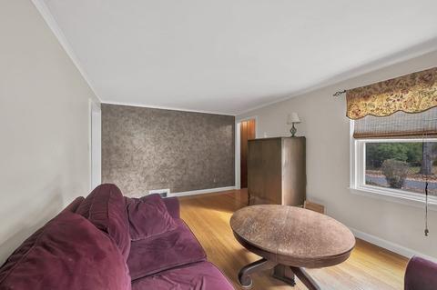 56 Mandalay Rd, Springfield, MA 01118 photo 7