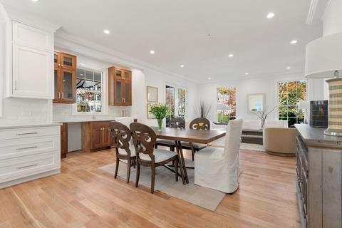 102 Dean Rd, Brookline, MA 02445 photo 11