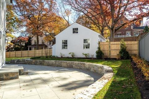 102 Dean Rd, Brookline, MA 02445 photo 33