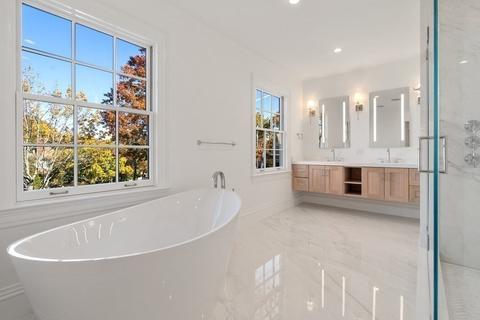 102 Dean Rd, Brookline, MA 02445 photo 20