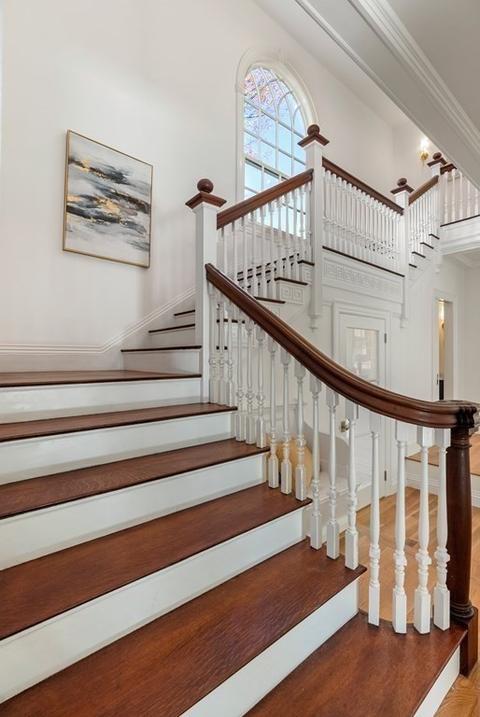 102 Dean Rd, Brookline, MA 02445 photo 4
