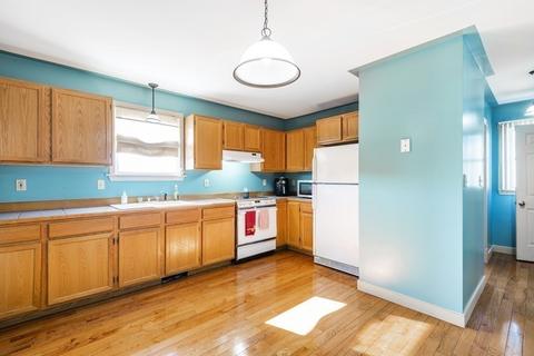 21 Tucker St, Fall River, MA 02724 photo 12