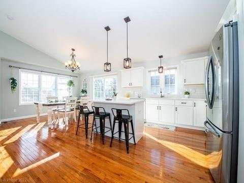 45 Frederick St, Fall River, MA 02721 photo 9