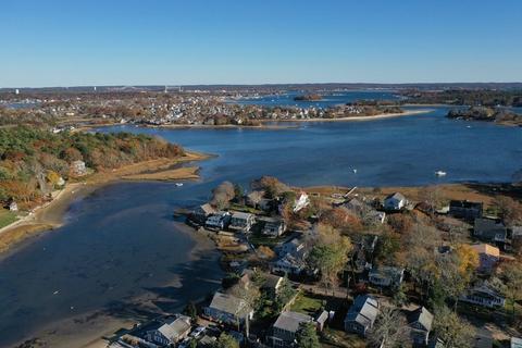 11 Northport Dr, Wareham, MA 02571 photo 4