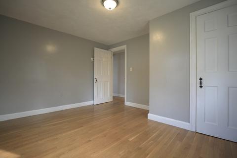 322 Warren St, Needham, MA 02492 photo 7